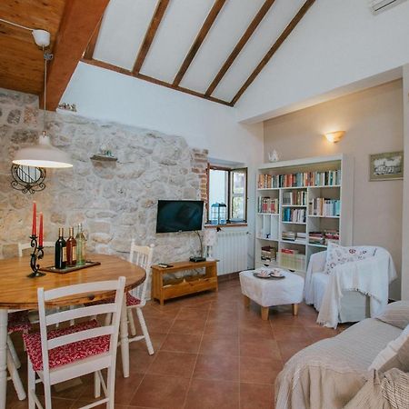 Vrsine Country House Rusula מראה חיצוני תמונה
