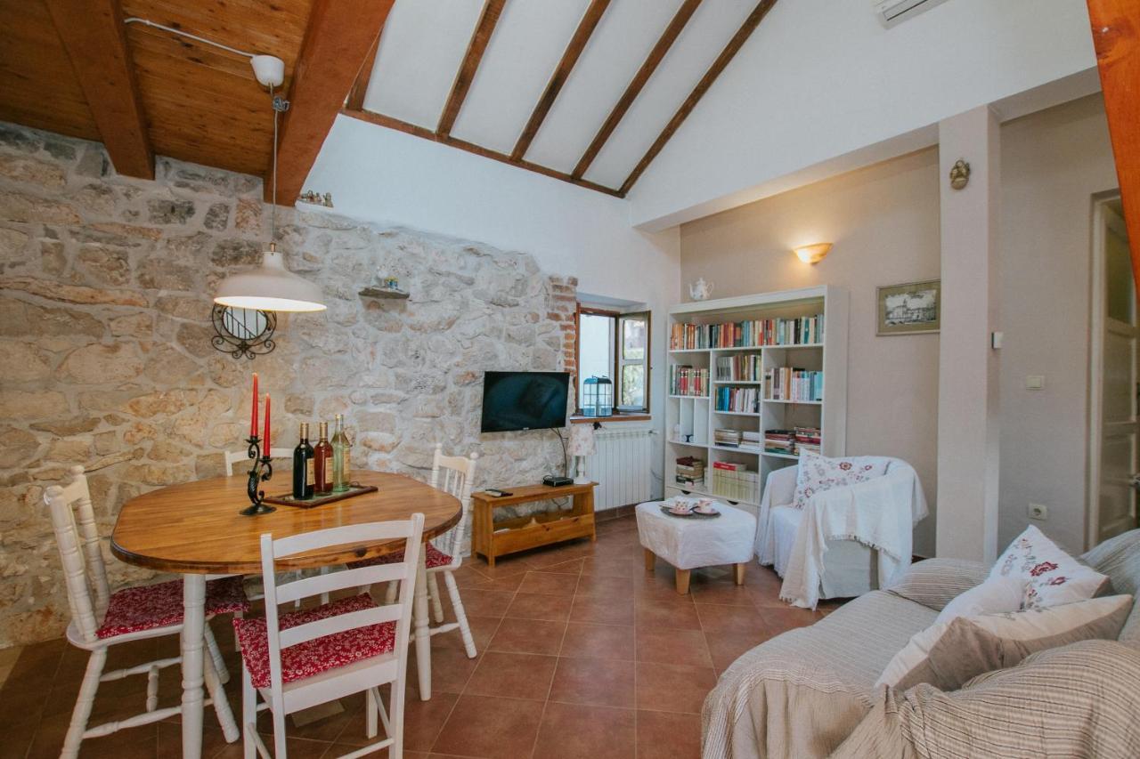 Vrsine Country House Rusula מראה חיצוני תמונה