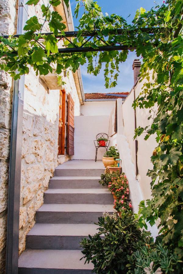 Vrsine Country House Rusula מראה חיצוני תמונה